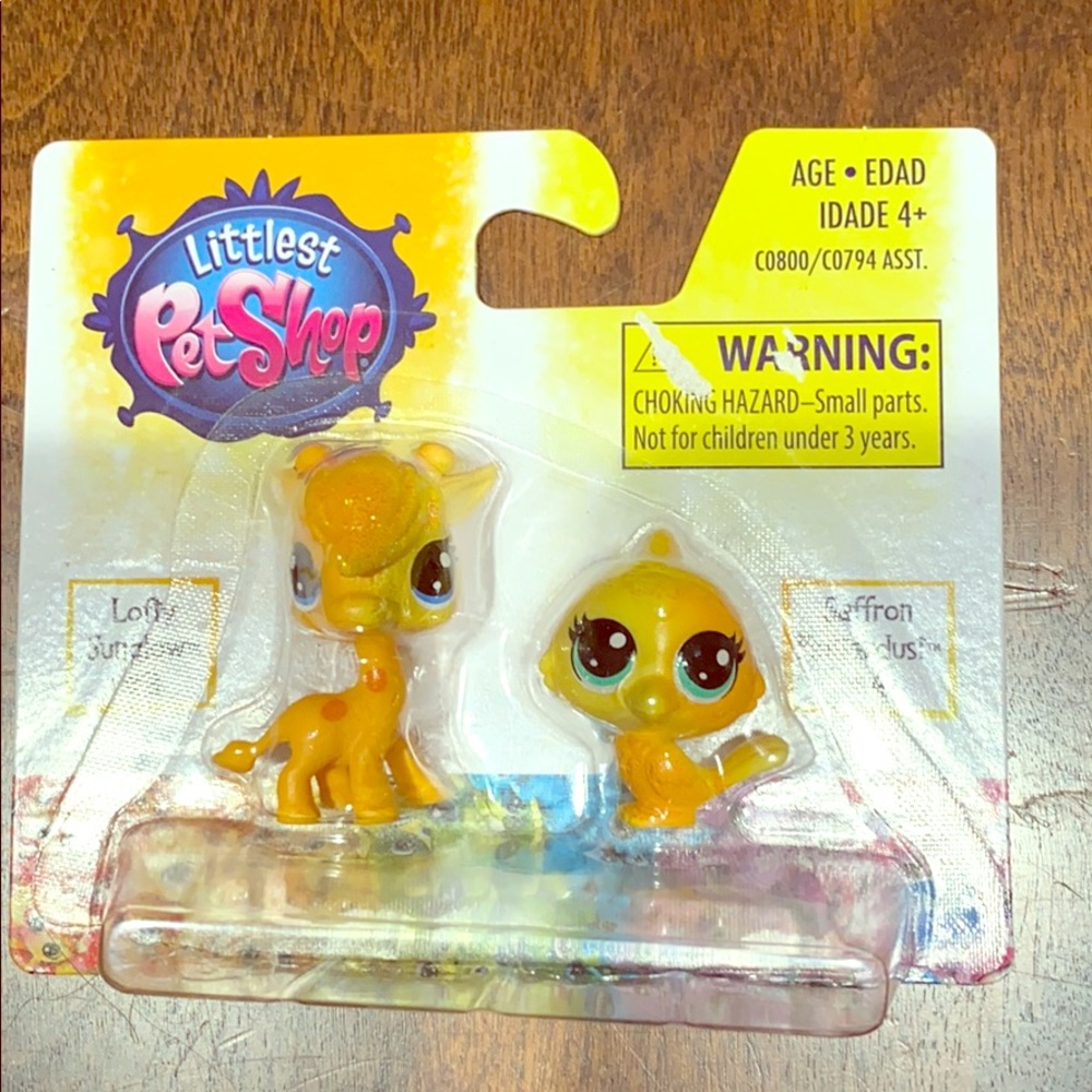 Littlest Pet Shop mini pets- new in package #3 and #4